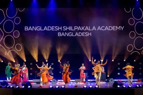 أكاديمية بنغلاديش شيلبكلا تقدم عرضها الراقص في إكسبو 2020 دبي