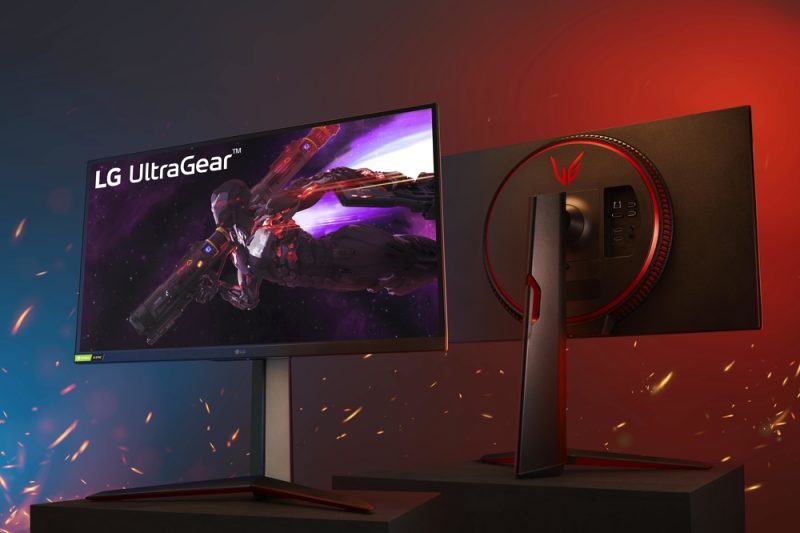 Discover LG’s Top-Notch Gaming Arsenal to Battle Friends this Ramadan