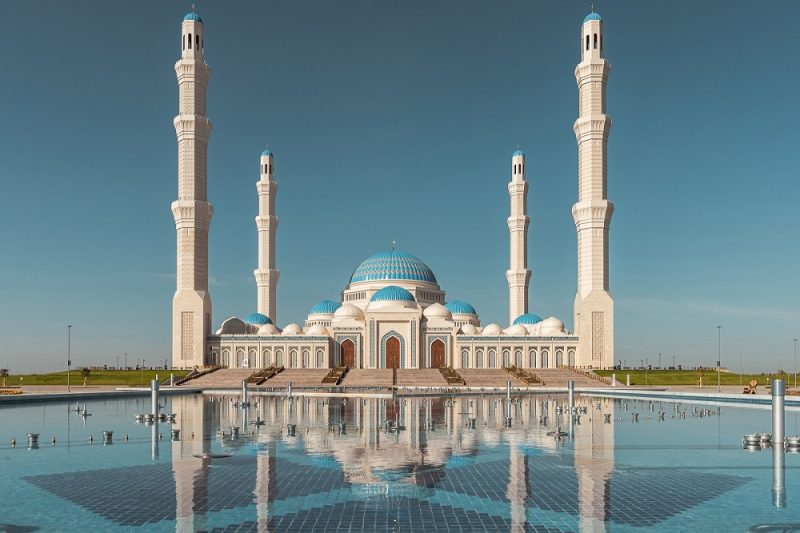 A Candidate For Guinness World Records, Nur Sultan Grand Mosque is Open to Visitors!