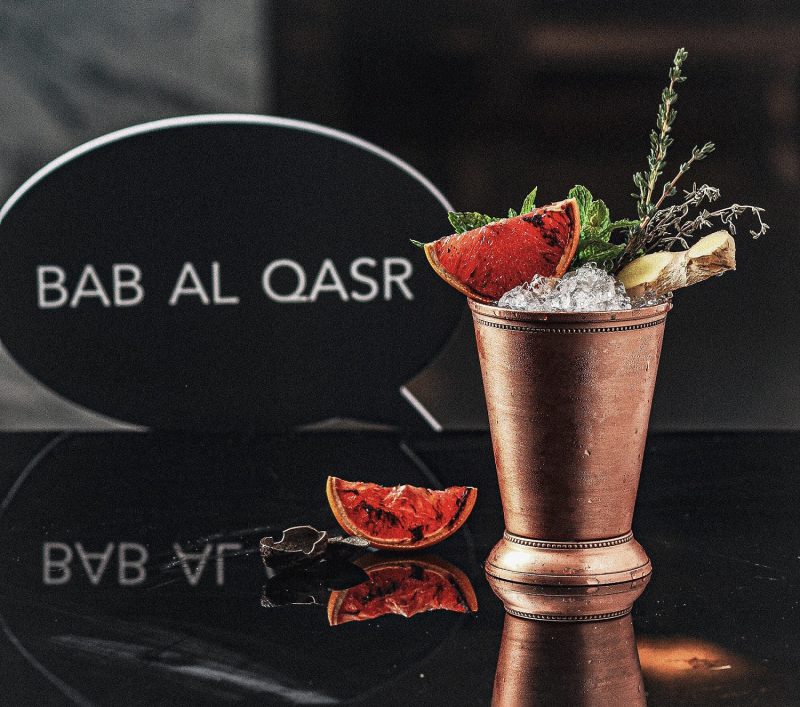 Bab Al Qasr Hotel’s Fresh Basil Celebrates 2nd Anniversary with a 25% Discount at the Dining in their Dark Experience