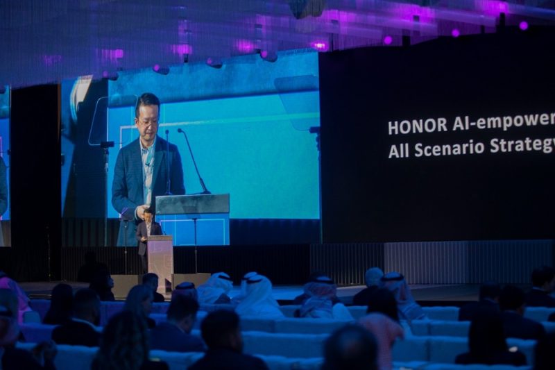 علامة HONOR تعلن عن إطلاقها الإقليمي الأول لهاتفها الرائد في المملكة العربية السعودية خلال ملتقى LEAP 2024
