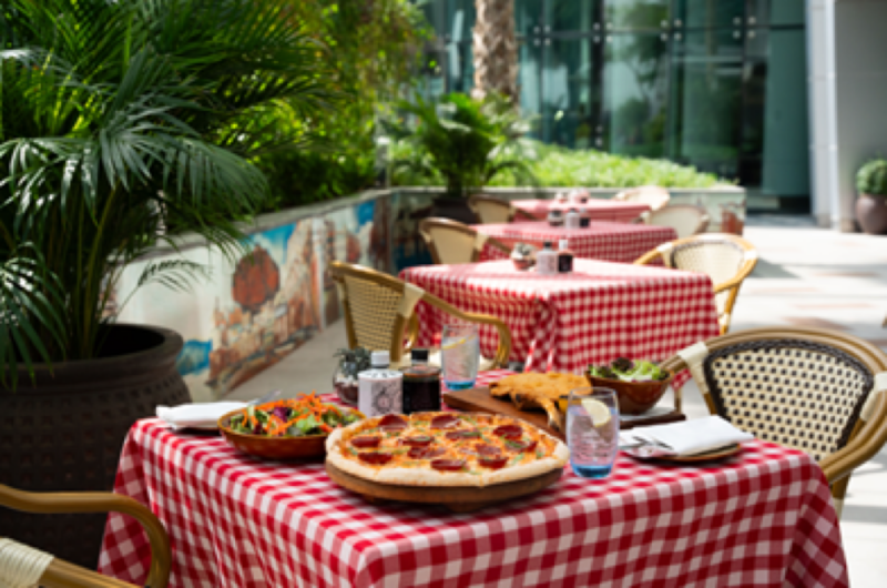 اكتشف سحر البيت الإيطالي في مطعم “ميزالونا تراتوريا إيطاليانا”في دبي فستيفال سيتي