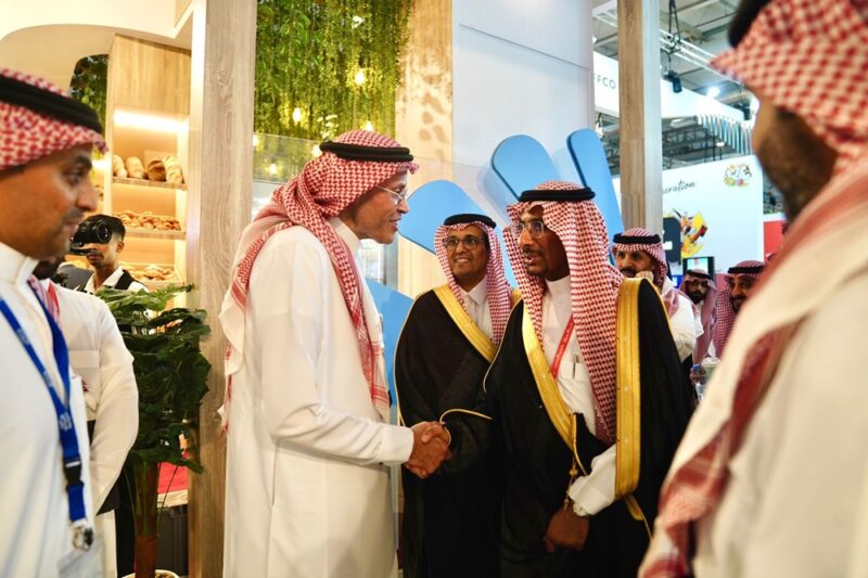 During the Opening of the “Saudi Food” Exhibition: Minister of Industry Visits “Almarai” Pavilion and Commends Its Efforts in the Food Industry