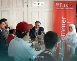 طلّاب من مؤسسة حمدان بن راشد يشاركون في برنامج أكاديمي دولي بجامعة كامبريدج طلّاب من مؤسسة حمدان بن راشد يشاركون في برنامج أكاديمي دولي بجامعة كامبريدج