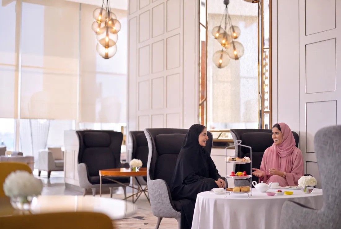 مجموعة فنادق إنتركونتيننتال دبي فستيفال سيتي تحتفي بيوم المرأة الإماراتية بعروض حصرية لتجارب الطعام